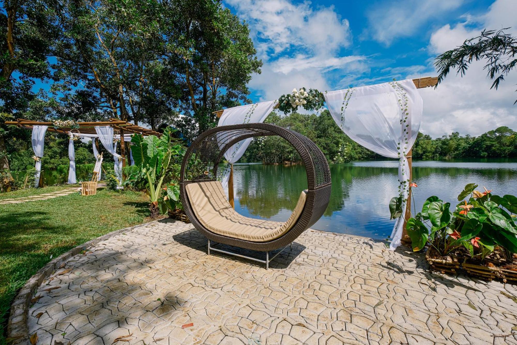 Almost Heaven Lake Resort By Cocotel غافيتي المظهر الخارجي الصورة