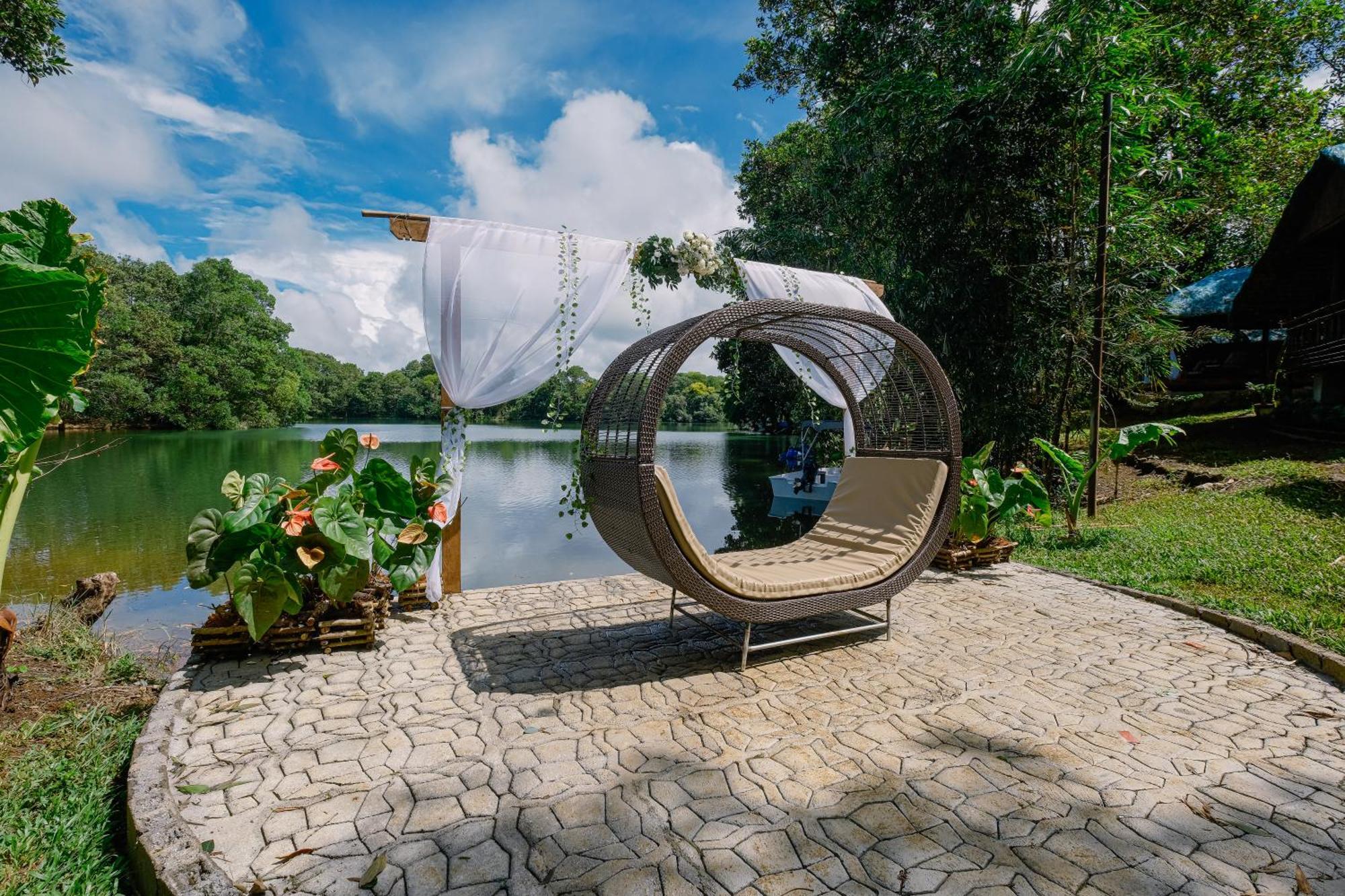 Almost Heaven Lake Resort By Cocotel غافيتي المظهر الخارجي الصورة