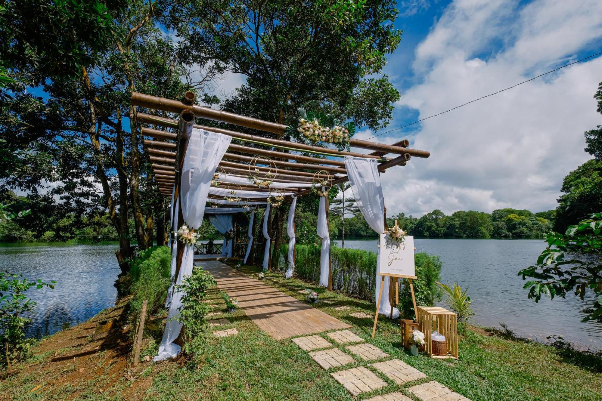Almost Heaven Lake Resort By Cocotel غافيتي المظهر الخارجي الصورة